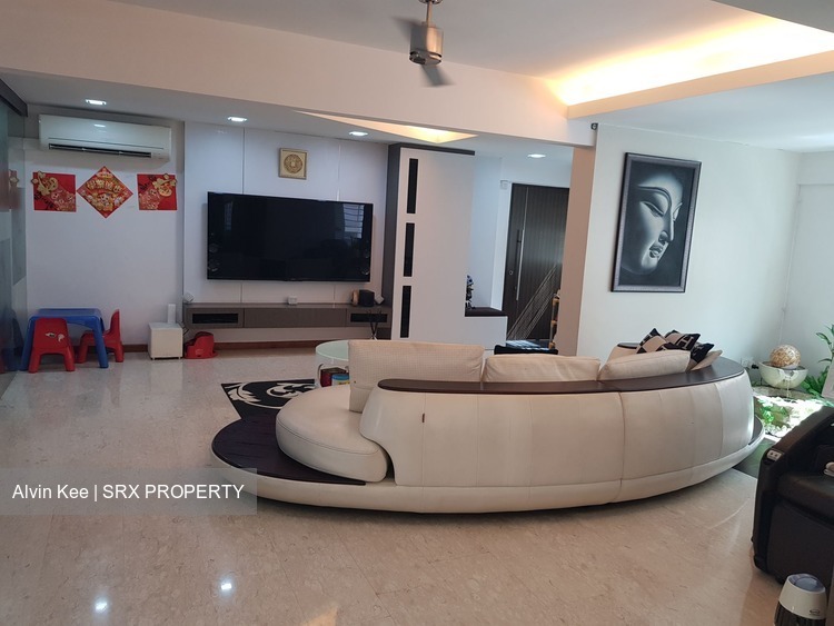 Yishun Street 61 thumbnail photo